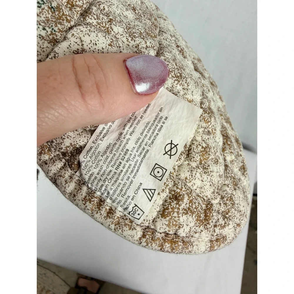 Vintage Christmas Pot Holder Set Poinsettia and 3D Christmas Tree Quilted Cotton
